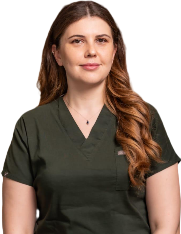 Dt. Kübra Nur Varlı portrait